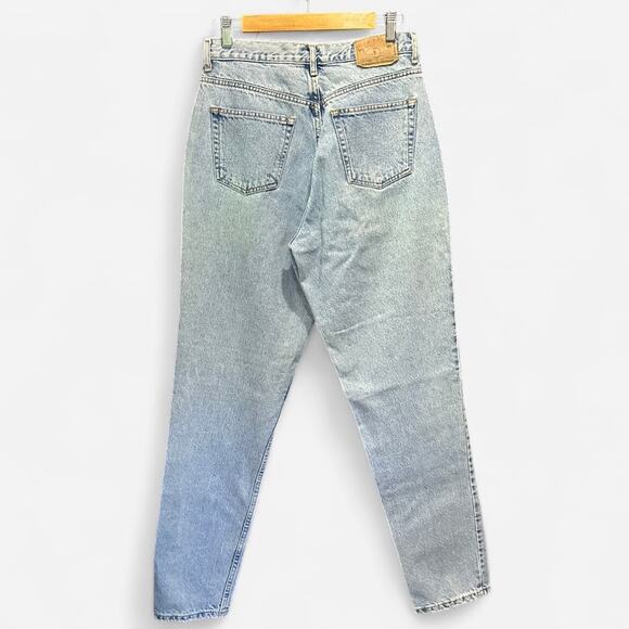 Vintage 90s Minimalist GAP High Waisted Straight Leg Faded Medium Wash Jeans - Picture 4 of 11